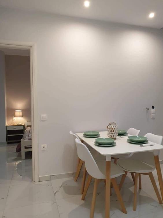 Poros Town Eytyhias Yard Apartments In Poros מראה חיצוני תמונה