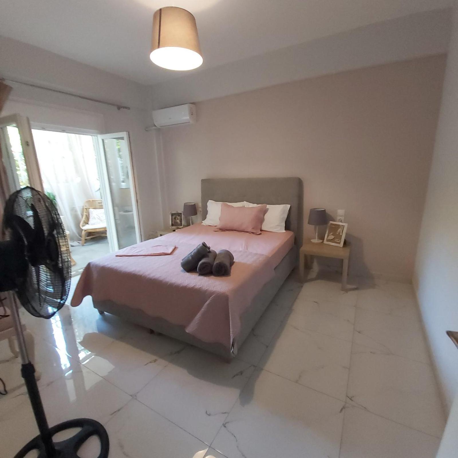 Poros Town Eytyhias Yard Apartments In Poros מראה חיצוני תמונה
