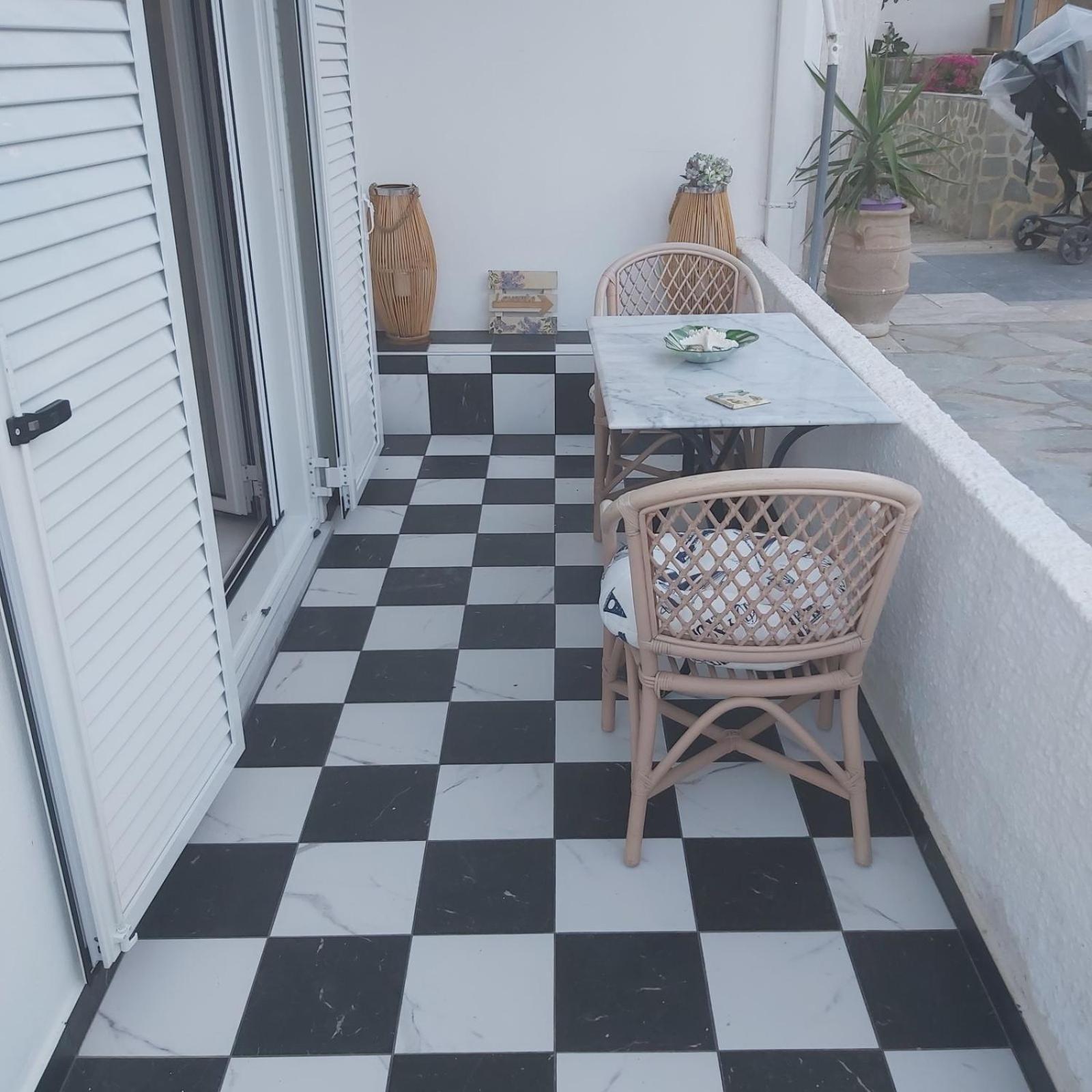Poros Town Eytyhias Yard Apartments In Poros מראה חיצוני תמונה